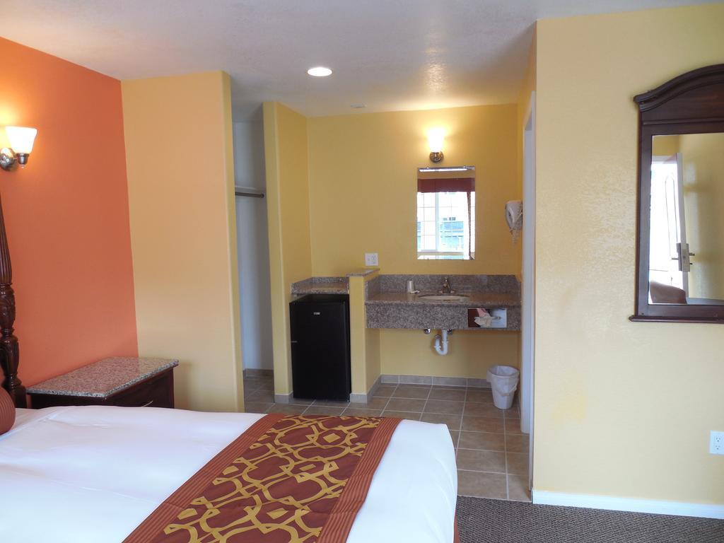 Coast Inn Oceanside Zimmer foto